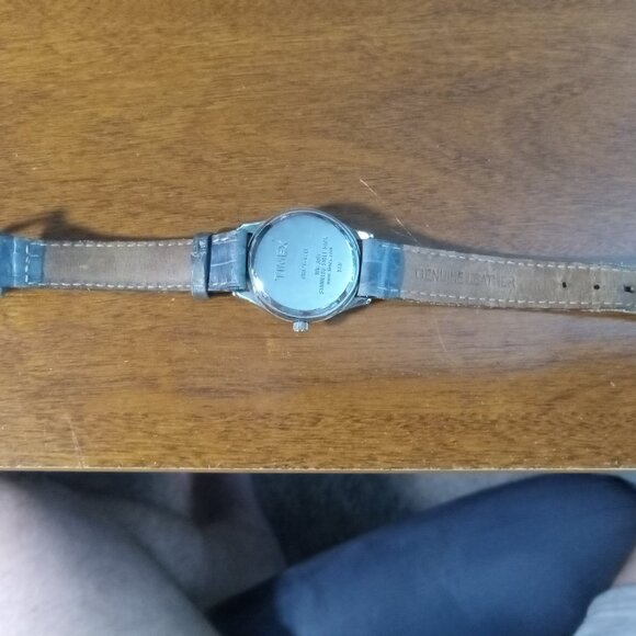 Timex Ladies Easy Reader Watch - Picture 3 of 8